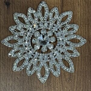 Designer‎ Silver Crystal Glass Rhinestone Flower Applique Embellishment Sew 4.5"